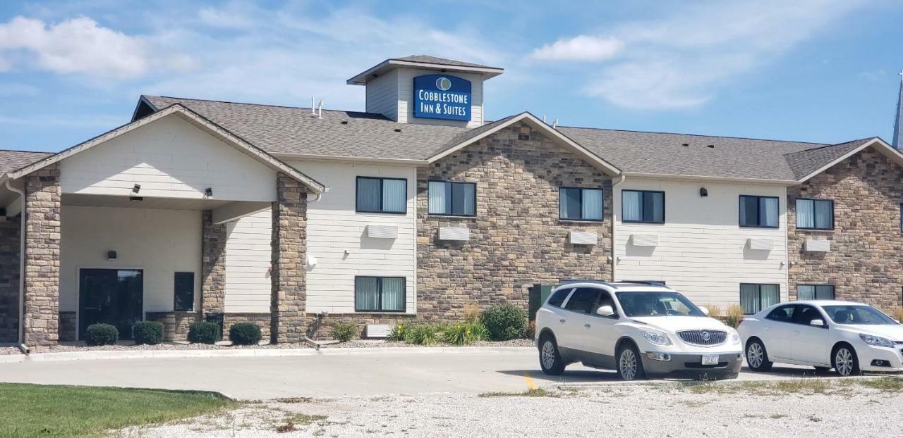 Cobblestone Inn & Suites - Manning Exterior foto